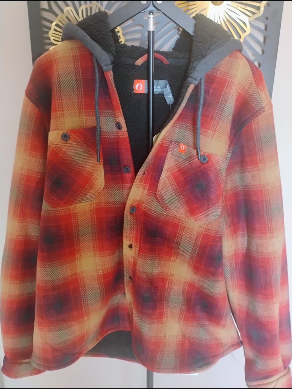The American Outdoorsman Men's Size L Red Plaid Sherpa-Lined Hooded Jacket NWT